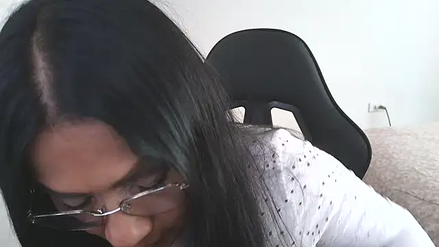 LissafeetHott online show from 11-28-25, 08:09