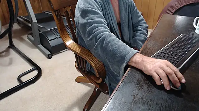 Snapshot of billy471 chatting on 10-05-25, 10:39 billy471 online show from 10-05-25, 10:39