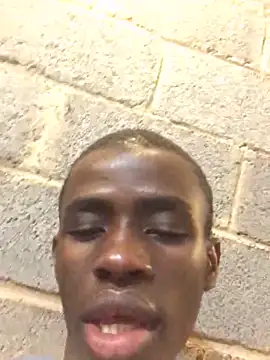 Snapshot of Vince_Favent chatting on 09-08-25, 05:12 Vince Favent online show from 09-08-25, 05:12