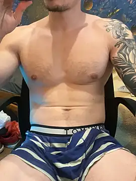 fronkie9384 online show from 04-10-26, 02:24