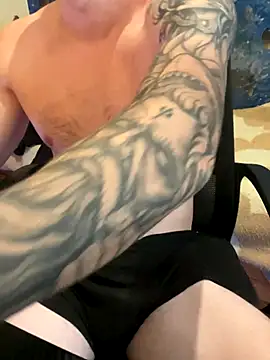 fronkie9384 online show from 11-13-25, 09:35