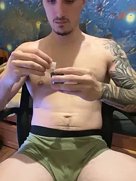 fronkie9384 online show from 11-26-25, 10:10