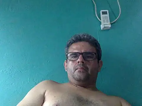 Katracho6969 online show from 10-04-25, 02:07