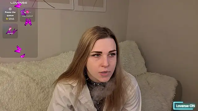HelenMartines online show from 03-24-26, 11:32
