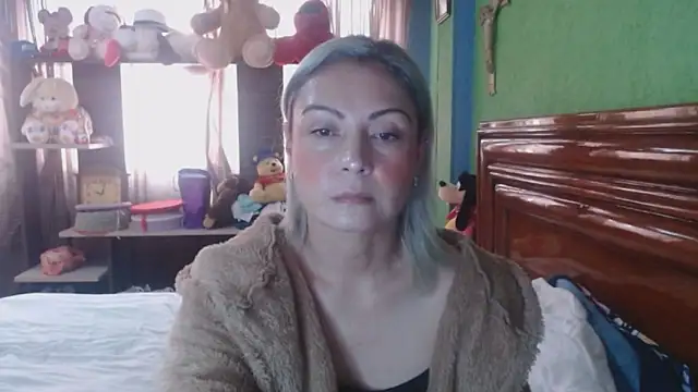  Charlize theron  online show from 01-07-26, 08:58