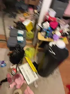 hotgirlkk1 online show from 04-16-26, 06:19