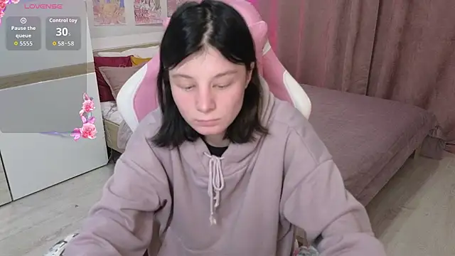 EllinEverly online show from 04-16-26, 09:15