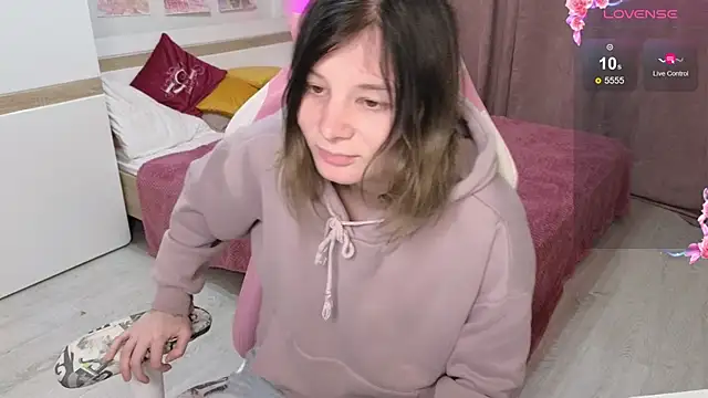 EllinEverly online show from 03-27-26, 09:05