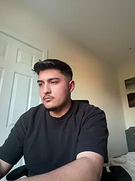 mixedcouplee69 online show from 05-12-26, 06:25