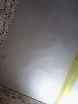 Snapshot of QUEEN-ADITI chatting on 10-29-25, 10:14 QUEEN-ADITI online show from 10-29-25, 10:14