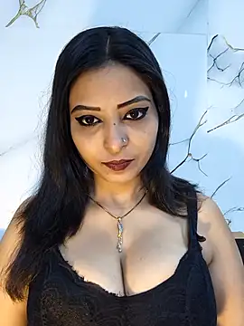 QUEEN-ADITI online show from 04-09-26, 06:03