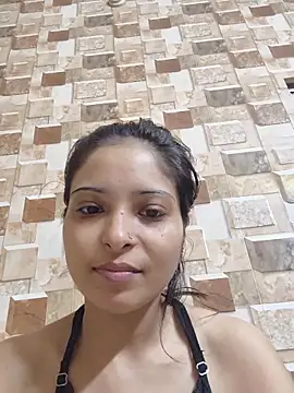 Snapshot of QUEEN-ADITI chatting on 11-20-25, 06:19 QUEEN-ADITI online show from 11-20-25, 06:19