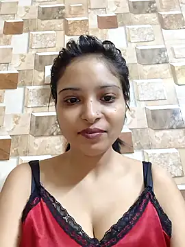 Snapshot of QUEEN-ADITI chatting on 12-02-25, 03:36 QUEEN-ADITI online show from 12-02-25, 03:36