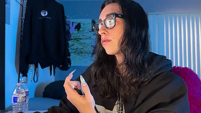 xoFrankie online show from 04-04-26, 09:10