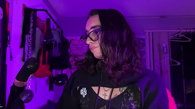 xoFrankie online show from 11-06-25, 03:21