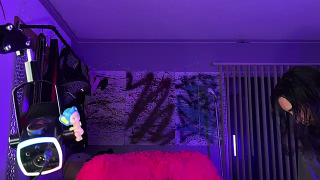 Snapshot of xoFrankie chatting on 05-21-26, 04:10 xoFrankie online show from 05-21-26, 04:10