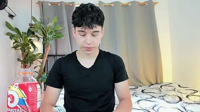 mrhot night online show from 06-26-26, 08:25