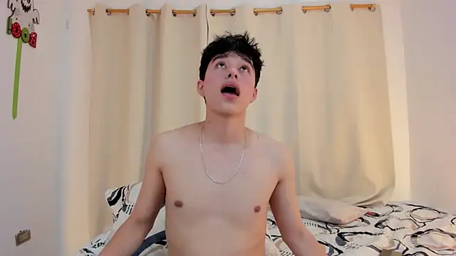 mrhot night online show from 11-12-25, 12:48