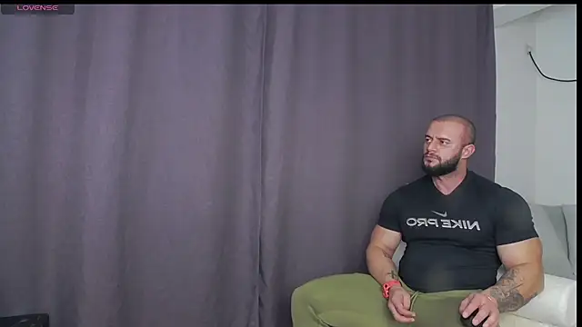 RickyMiami1 online show from 11-06-25, 06:56