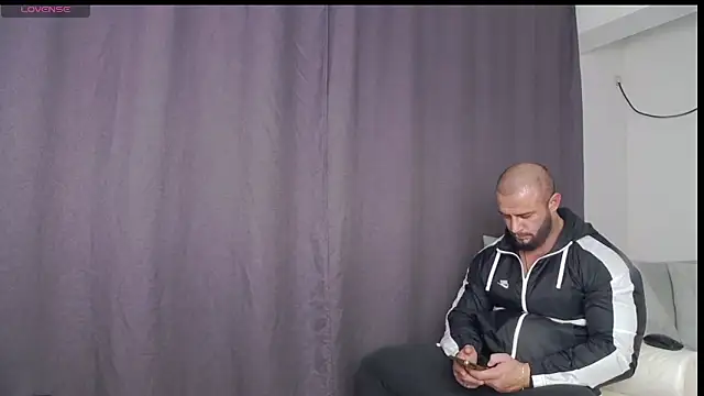 RickyMiami1 online show from 11-04-25, 05:06