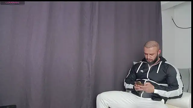 RickyMiami1 online show from 10-28-25, 06:07