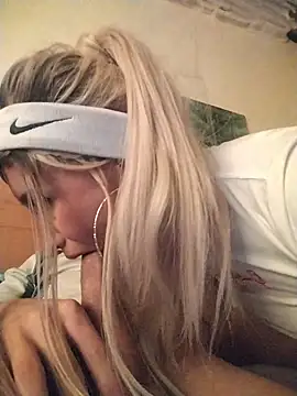 Ella rr online show from 03-15-26, 10:39