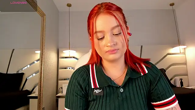 Julieth Rojas online show from 09-24-25, 03:46