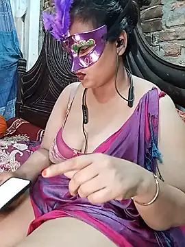 Snapshot of Tanisha-Chy chatting on 06-23-26, 05:55 Tanisha-Chy online show from 06-23-26, 05:55