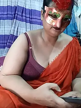 Snapshot of Tanisha-Chy chatting on 06-14-26, 05:58 Tanisha-Chy online show from 06-14-26, 05:58