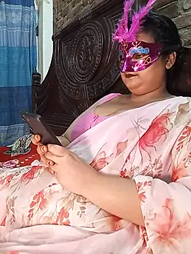 Snapshot of Tanisha-Chy chatting on 07-12-26, 05:58 Tanisha-Chy online show from 07-12-26, 05:58