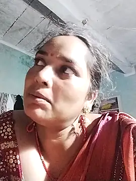 Snapshot of Hot_reew chatting on 09-09-25, 04:49 Hot reew online show from 09-09-25, 04:49