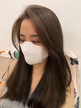 Mochi21 online show from 10-24-25, 03:05