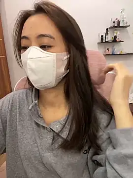 Mochi21 online show from 11-13-25, 03:21