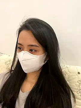 Mochi21 online show from 10-11-25, 03:18