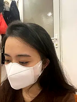 Mochi21 online show from 09-22-25, 04:07