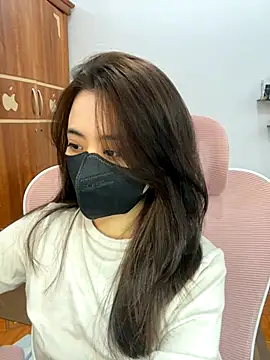 Mochi21 online show from 11-20-25, 03:29