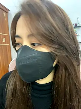 Mochi21 online show from 12-21-25, 05:42