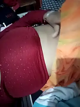 Snapshot of Meenu_chauhan chatting on 10-30-25, 10:02 Meenu chauhan online show from 10-30-25, 10:02