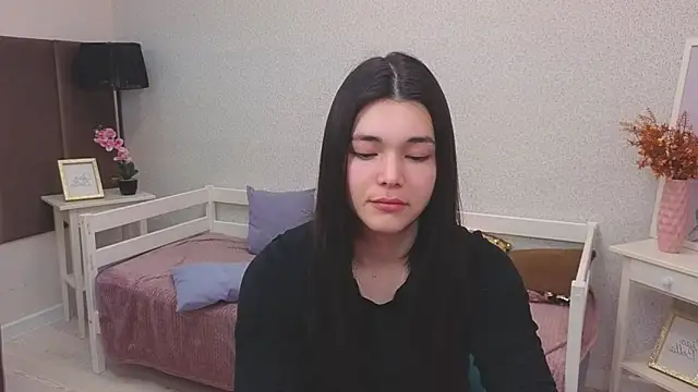 Albi Glow online show from 12-13-25, 08:59