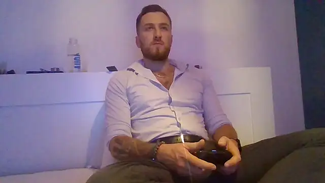 Snapshot of Keviios chatting on 09-14-25, 05:57 Keviios online show from 09-14-25, 05:57