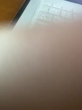 Snapshot of Boy-Malaysiawomen chatting on 10-30-25, 11:45 Boy-Malaysiawomen online show from 10-30-25, 11:45