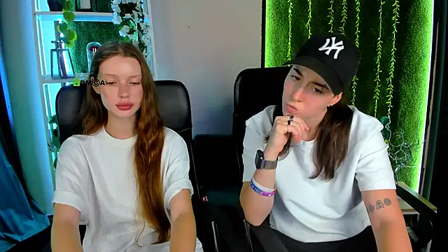 Snapshot of khloebeauty chatting on 07-07-26, 12:20 khloebeauty online show from 07-07-26, 12:20