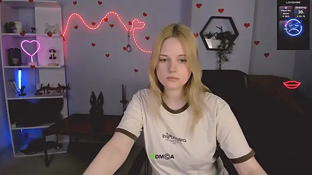 khloebeauty online show from 05-15-26, 12:25