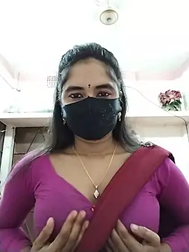 Puja-Rane online show from 06-06-26, 03:56