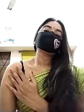 Puja-Rane online show from 09-15-25, 04:51