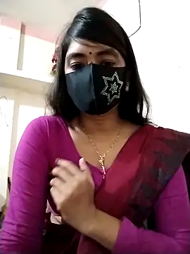 Puja-Rane online show from 10-21-25, 05:12