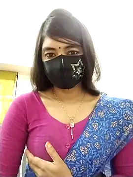 Puja-Rane online show from 11-18-25, 02:05