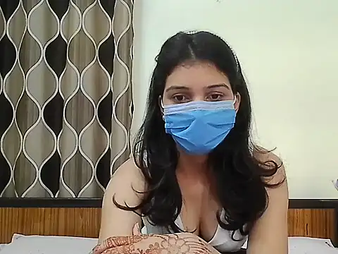 Snapshot of Cute_babydoll099 chatting on 10-16-25, 06:43 Cute babydoll099 online show from 10-16-25, 06:43