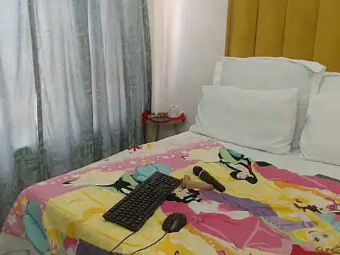 Bella 2025 online show from 11-12-25, 10:41