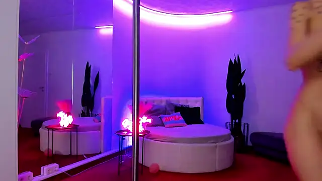 JessicaSky  online show from 09-28-25, 07:21